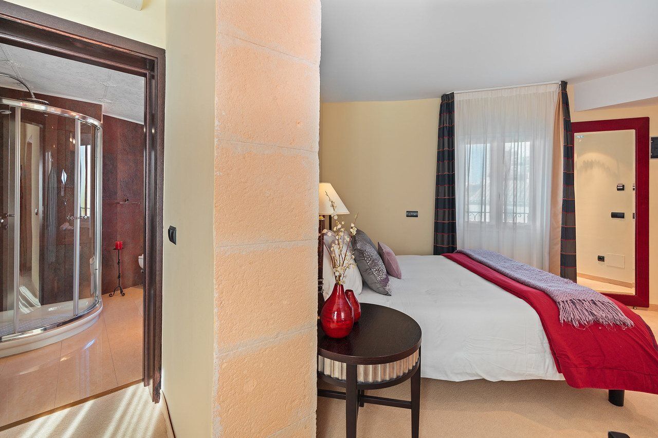 Hotel San Miguel Mahon  Exterior photo